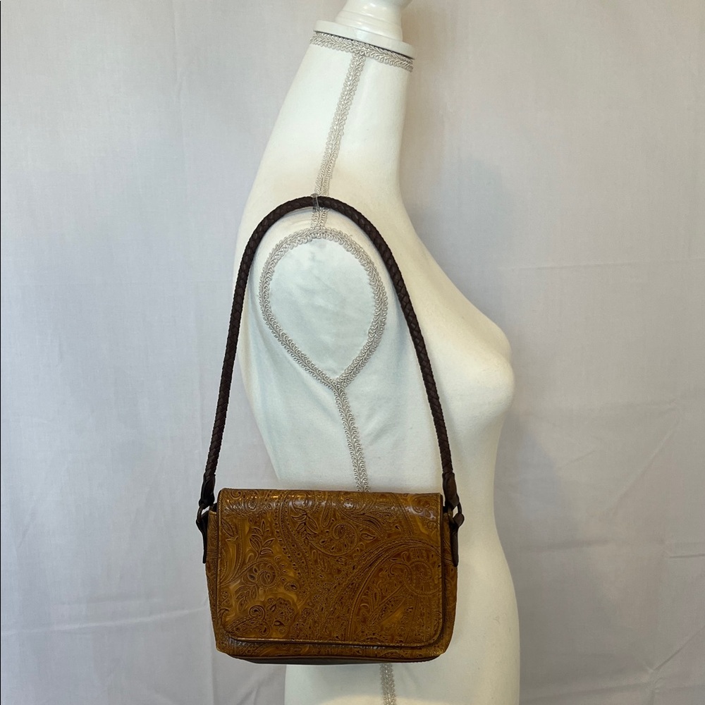Relic Tan Embossed Shoulder Bag
